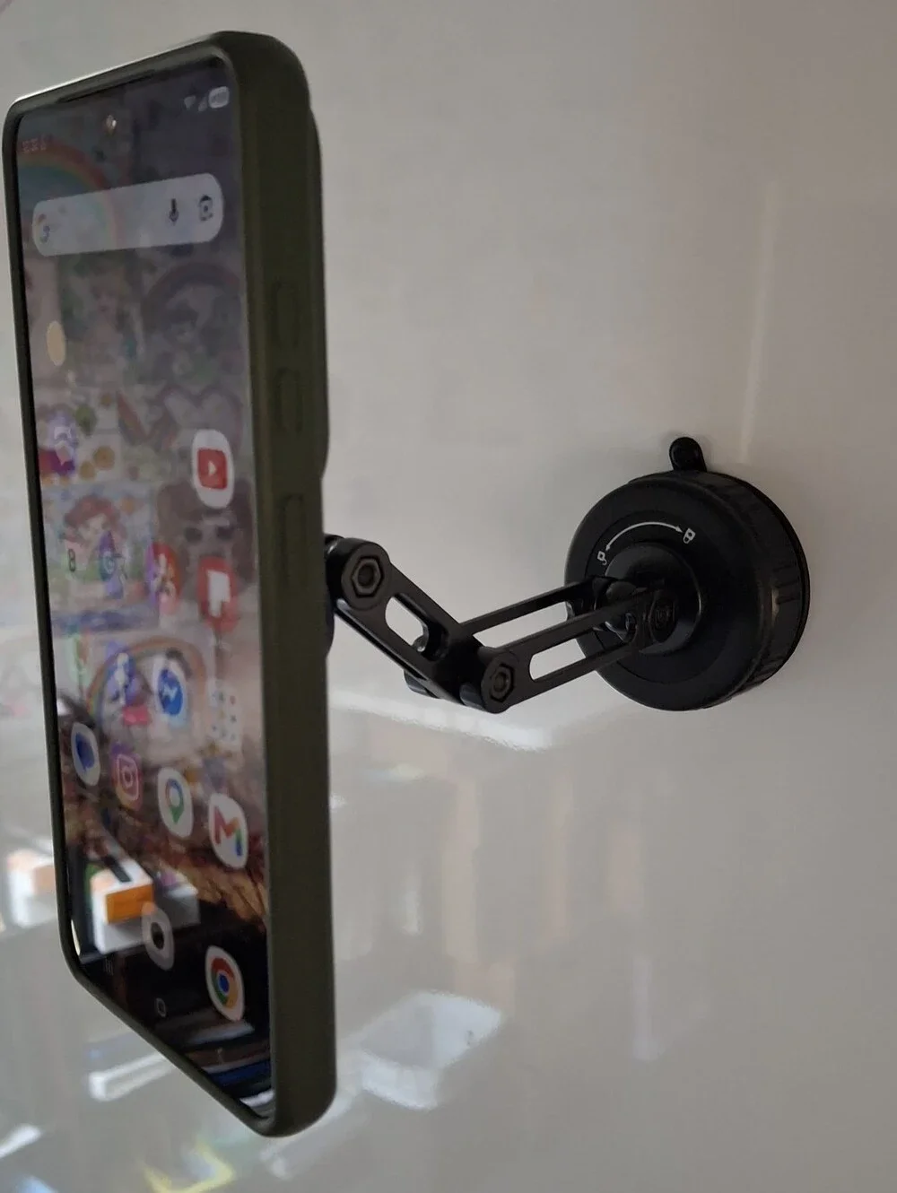 Adjustable and Rotating 360 Magnetic Suction Phone Mount